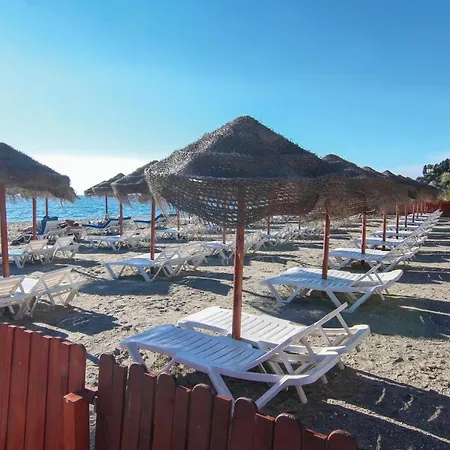 Lovely In With Kitchen Nerja